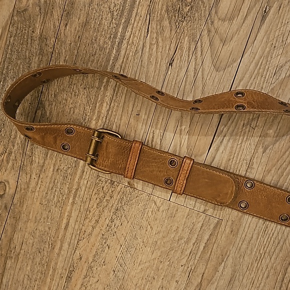 Free People Tan Leather Shoulder Bag - Picture 3 of 8